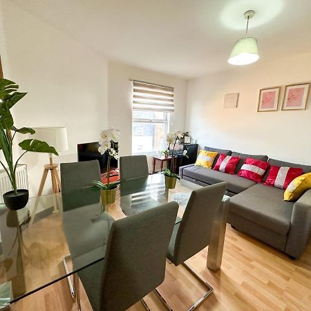 210 Coldharbour Lane Apartment London Exterior photo